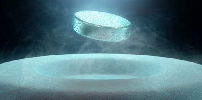 Stinky Hydrogen Sulphide smashes the superconductor temperature record 