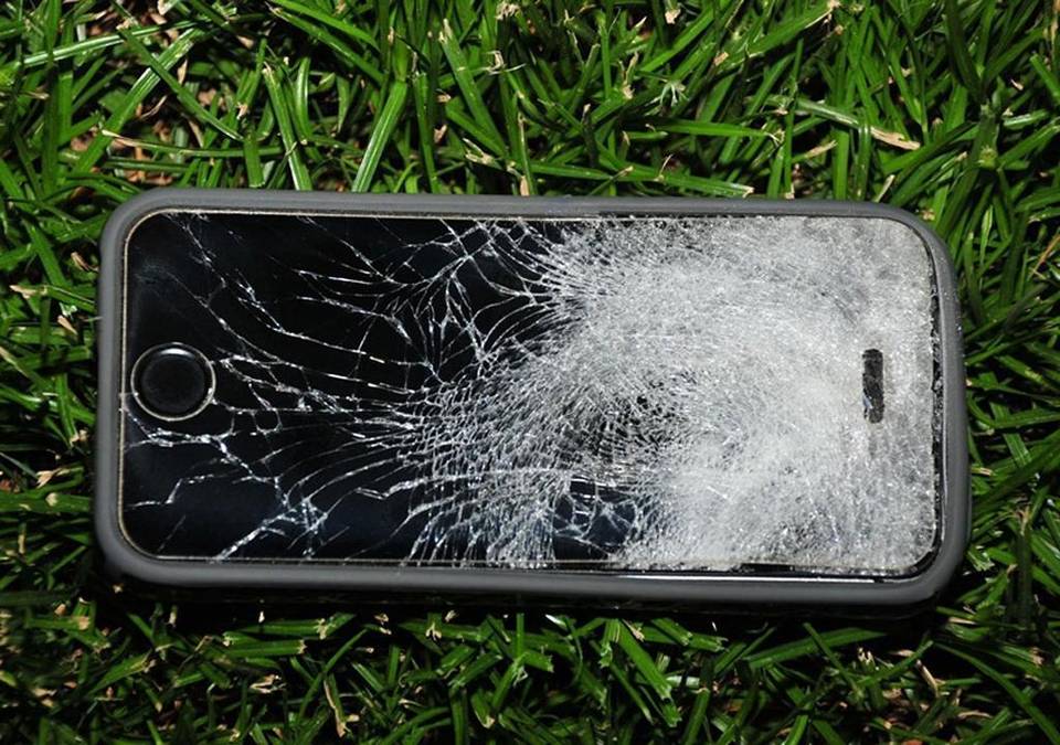 This iPhone saved its owners life by stopping a bullet  - 72