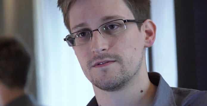 British spies tapping ‘Smurf’ tech to hack phones claims Snowden
