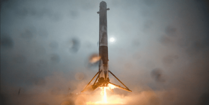 SpaceX’s rocket explodes on landing after delivering satellite to space (Video)