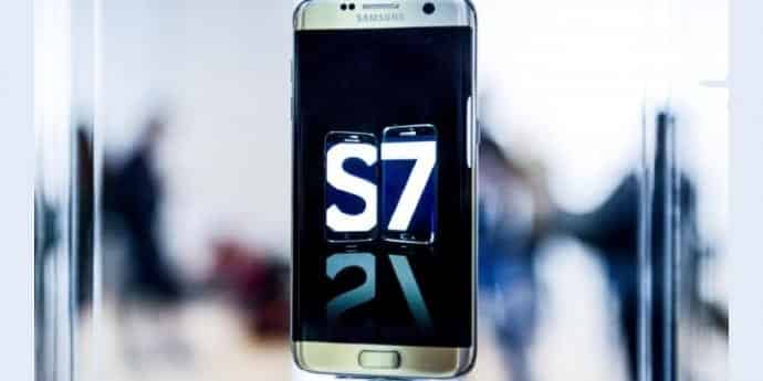 15 features that Samsung's Galaxy S7 has that the Apple's iPhone 6S doesn’t