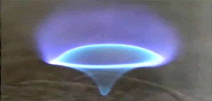 Scientists discover a new type of eco-friendly ‘blue’ fire