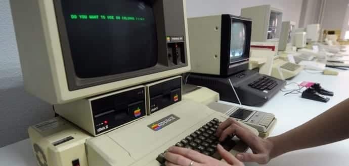 39 Year Old Apple II Gets Another OS Update After 23 Years