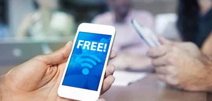 Get free Internet :Connect to password protected Wi-Fi hotspots for free with Instabridge App