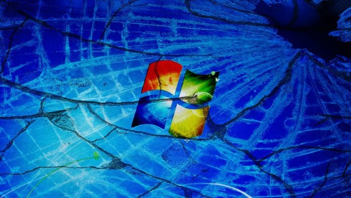 Microsoft is putting Windows 7 and 8.1 users in danger by only patching Windows 10, claims Google