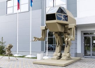 Now, Kalashnikov Concern, Russia’s most famous weapons manufacturer, unveiled a new state-of-the-art military robot at the Army-2018 international forum at the Patriot park just outside Moscow.