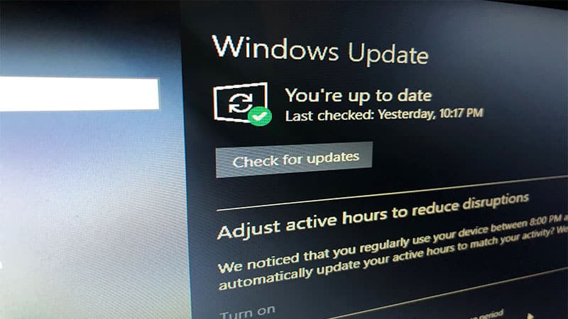 Latest cumulative update for Windows 10 fail to install, causes random ...